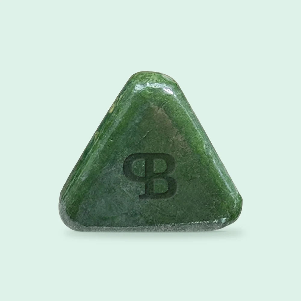 La barre verte Fraîche Heure, gravée du monogramme